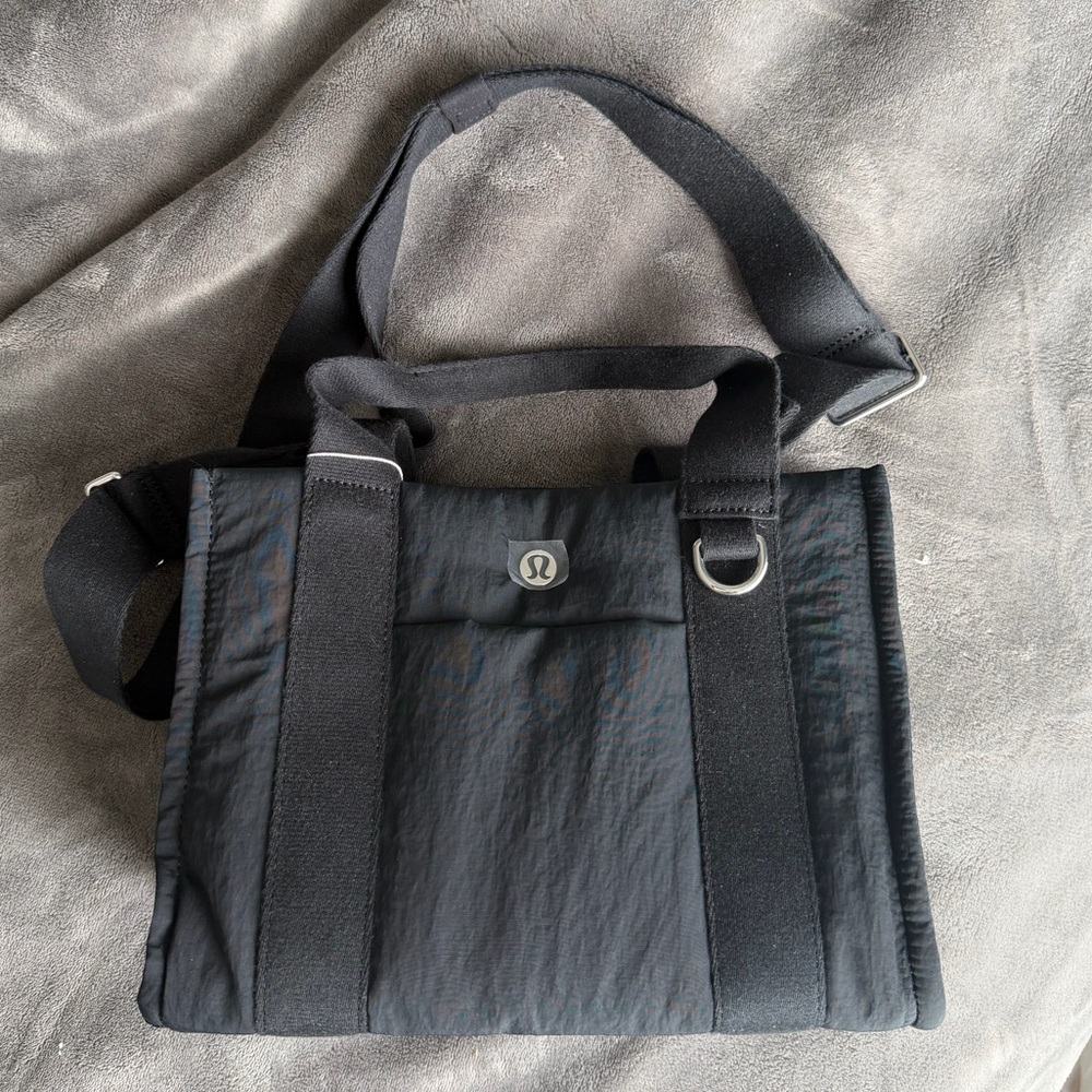 Boxy Mini Tote Bag 4.5L Black